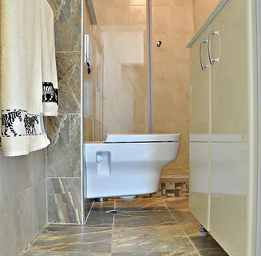 St George Apartment *